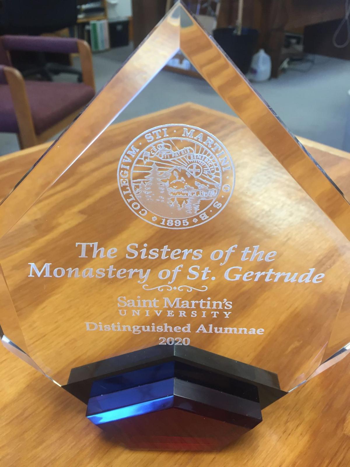 Benedictine Sisters Receive St Martin S Distinguished Alumnae