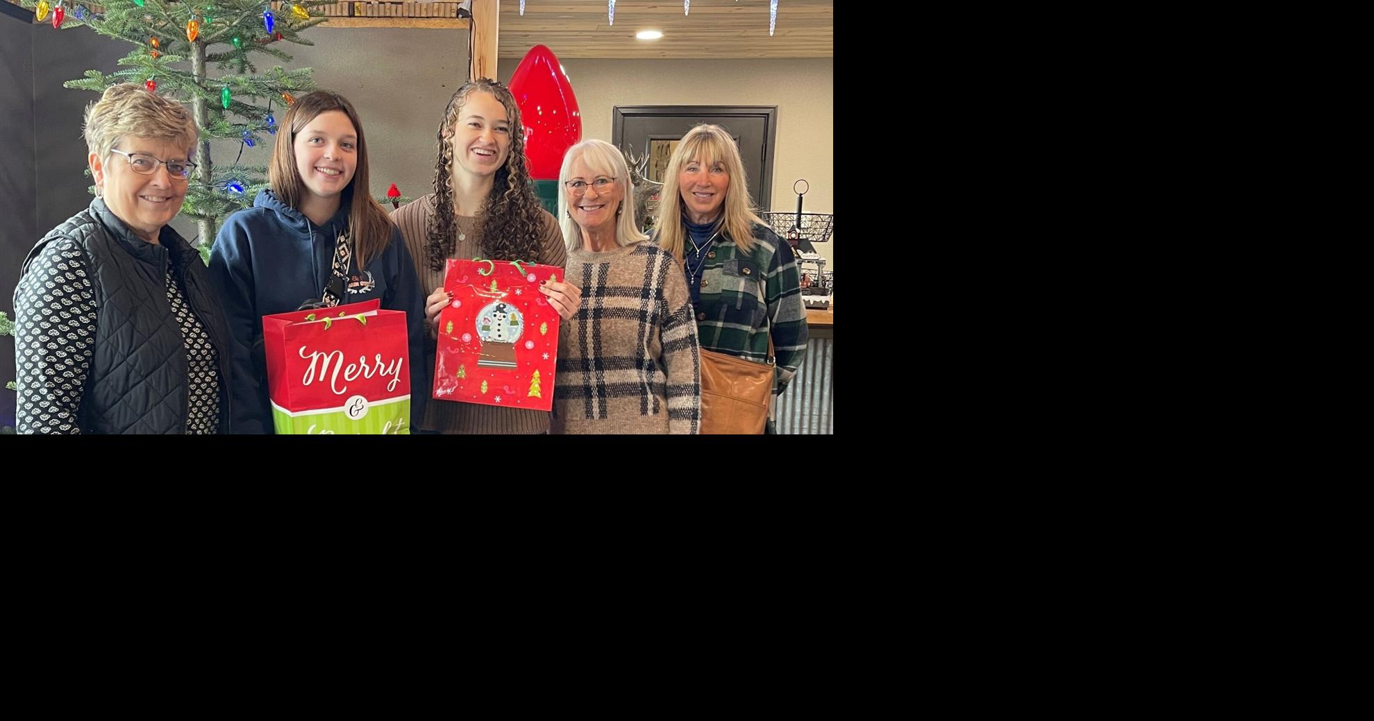 Seven young women receive PEO scholarships