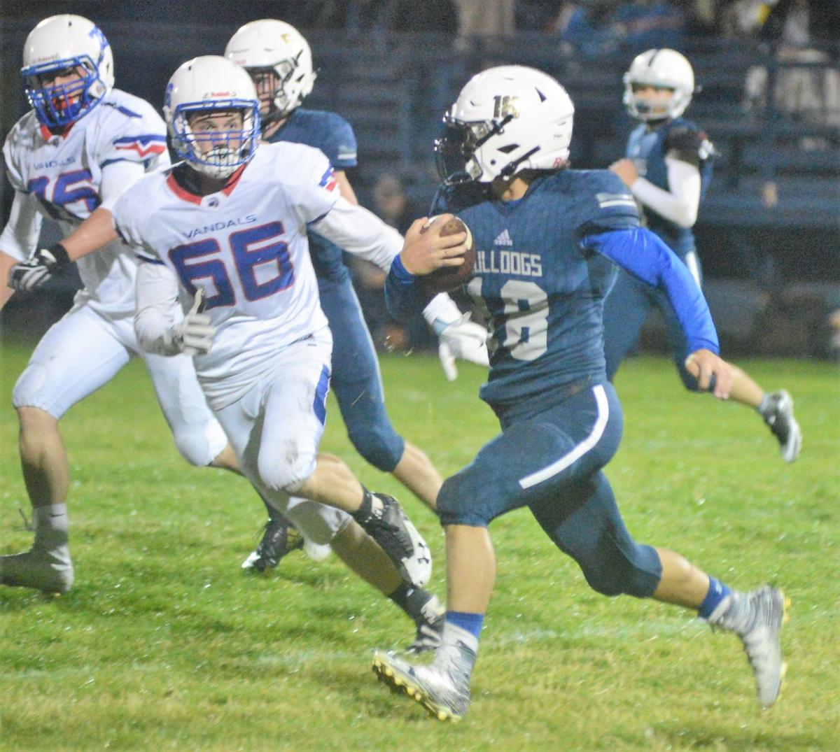 Football Mccall Deals Grangeville S Third Loss Sports
