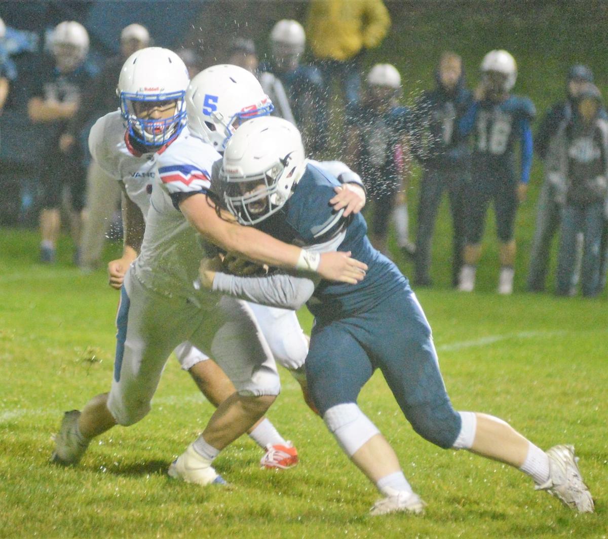 Football Mccall Deals Grangeville S Third Loss Sports