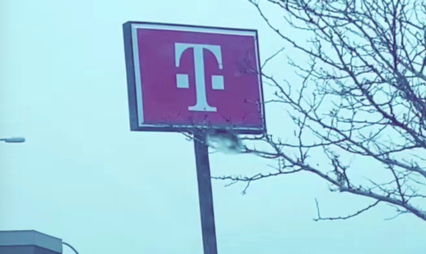 T-Mobile moving into to former Payless 