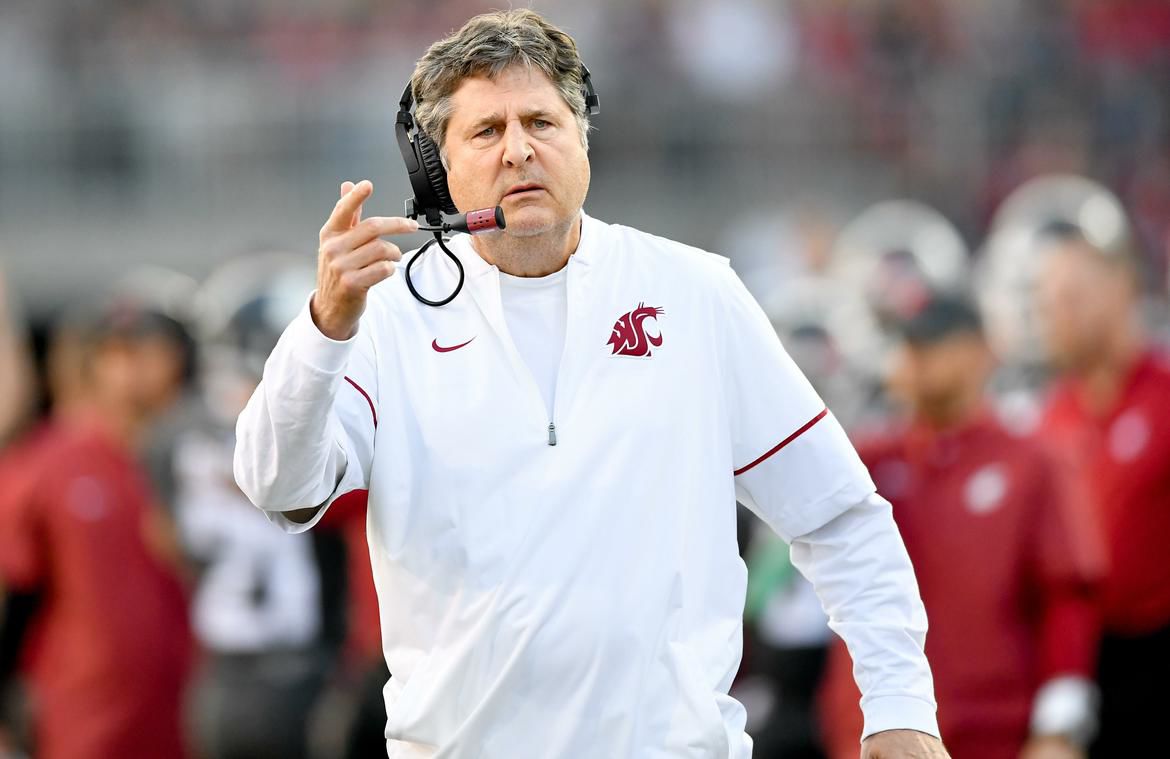 Mike Leach subject of upcoming E:60 episode | Columbia Basin | ifiberone.com