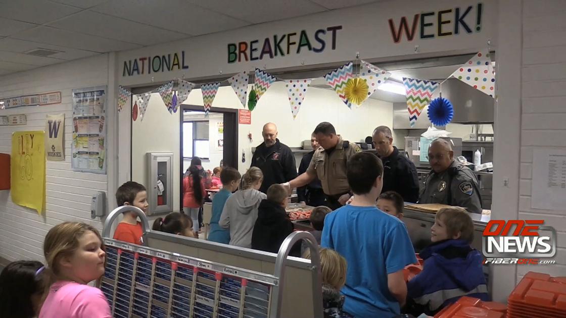 First responders serving breakfast this week at Moses Lake elementary