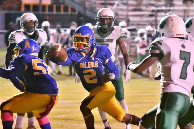 Oilers finally win football region championship after 27 long years, Sports
