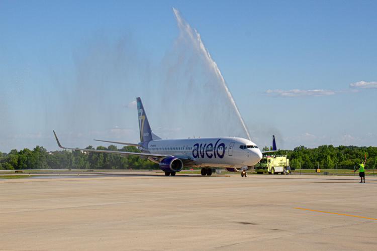 Avelo flight comes to Concord