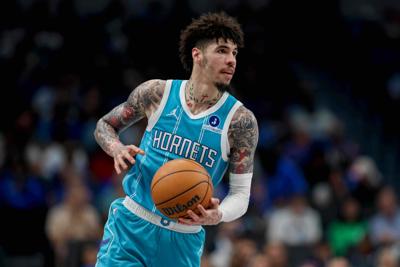 Hornets Mavericks Basketball