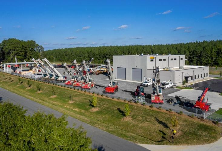 Pinnacle Cranes Ribbon Cutting