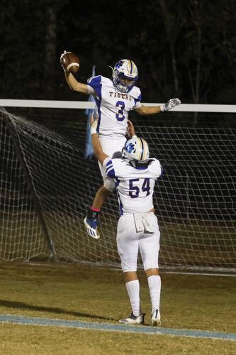 Mount Pleasant beats North Stanly 28-10.