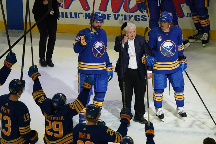 Sabres Predators Jeanneret