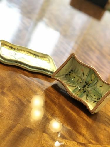 Butter dish