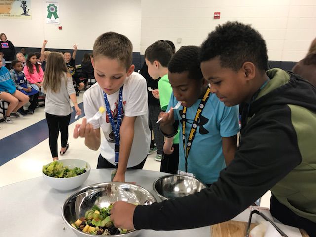 Elementary cook-off
