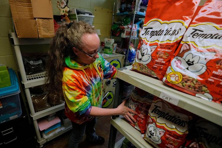 Government Shutdown Food Aid Pets