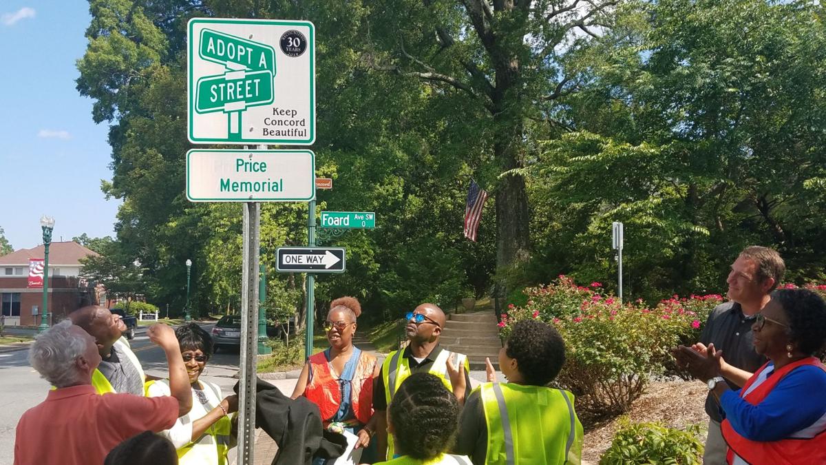 Price Memorial AME 1.jpg