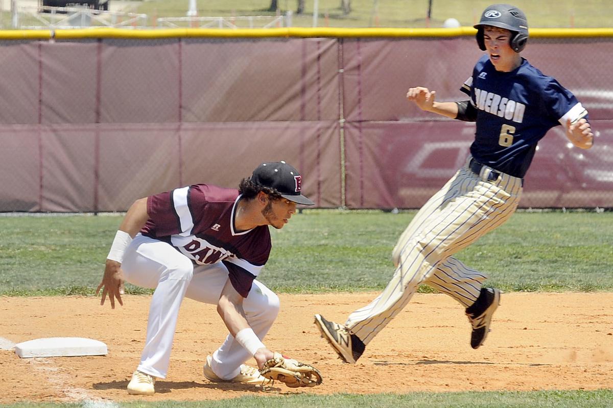 3A BASEBALL PLAYOFFS: Roberson outduels Robinson in second round (PHOTO