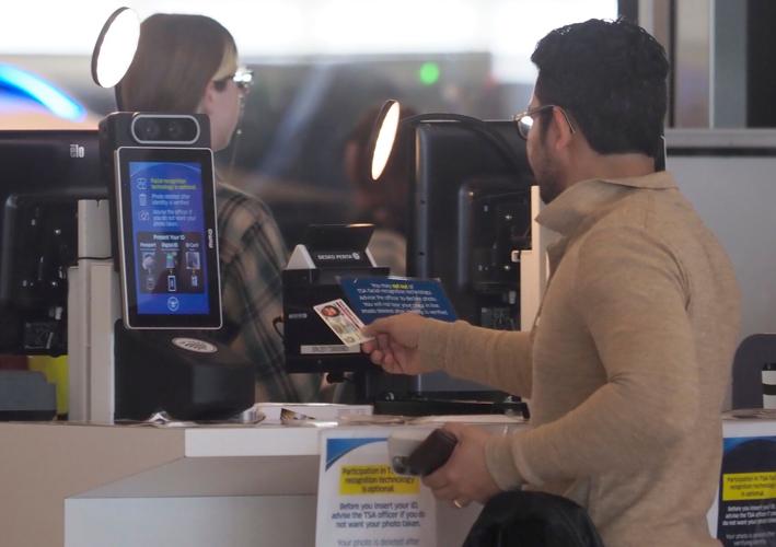 US-NEWS-REAL-ID-LICENSES-ARE-STILL-1-NJA.jpg