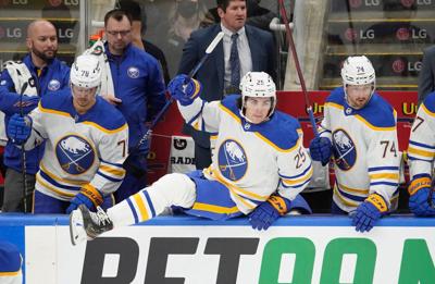 Sabres Leafs