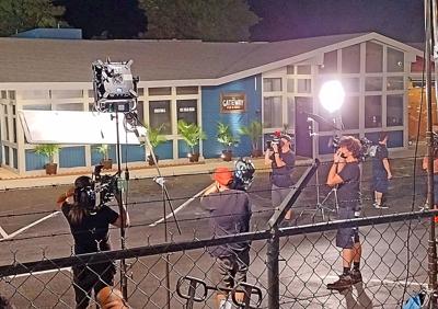 04xx23-hdr-news-barrescue-p1