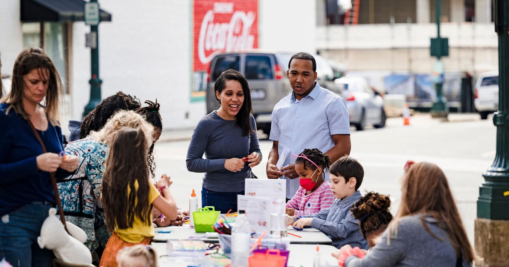 Family Day crafts bring lines, shapes and colors to the lawn this Saturday - Vimarsana News