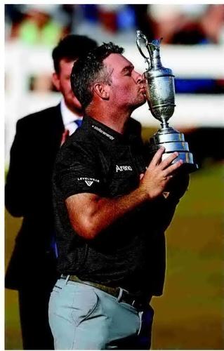 Fox birdies No. 18 to cap comeback at The Open