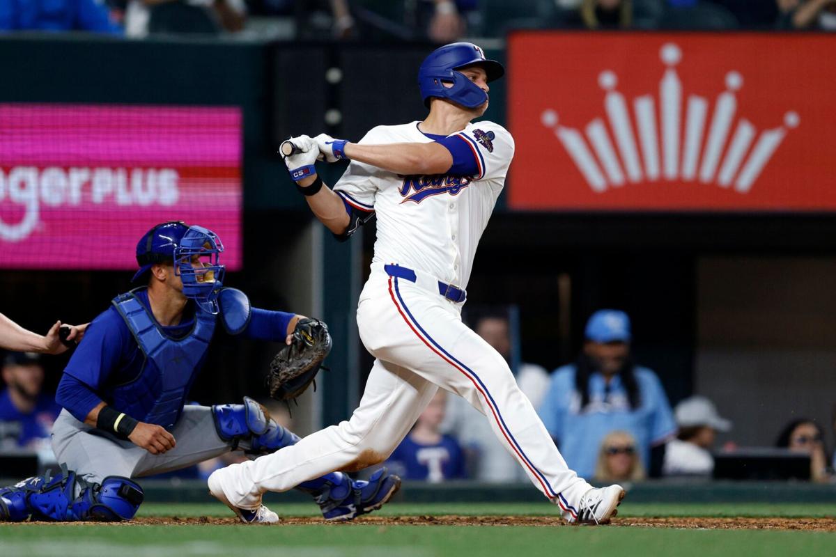 SPORTS-3-TEXAS-RANGERS-THOUGHTS-FROM-43-DA.jpg
