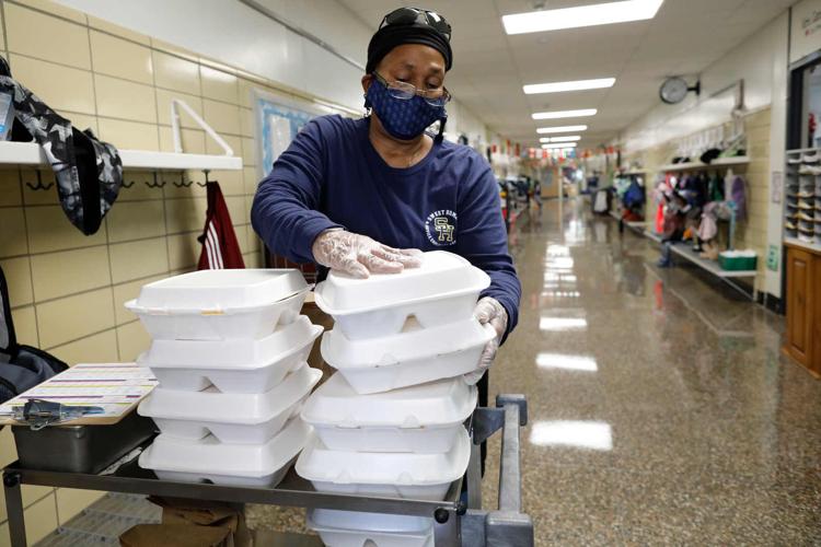 Glendale Elementary lunch
