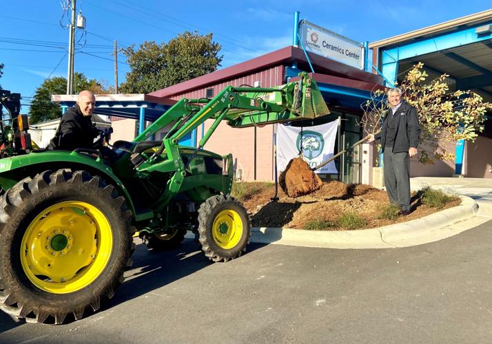 Lloyd Payne Mayor Dusch Arbor Day