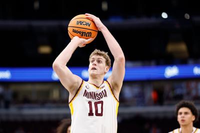 Mar 11, 2026; Chicago, IL, USA; Minnesota Golden Gophers forward Cade Tyson (10) shoots a free throw against the Rutgers Scarlet Knights during the second half at United Center. Mandatory Credit: Kamil Krzaczynski-Imagn Images