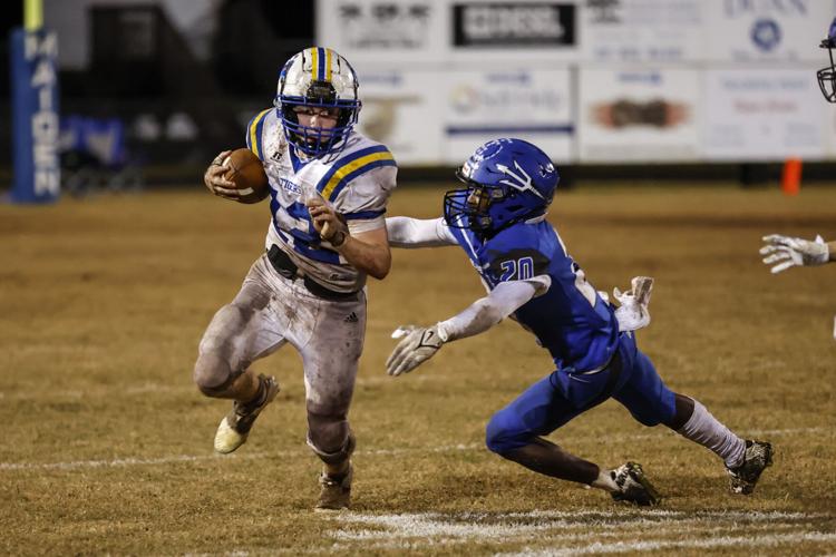 Maiden over Mount Pleasant 46-13.