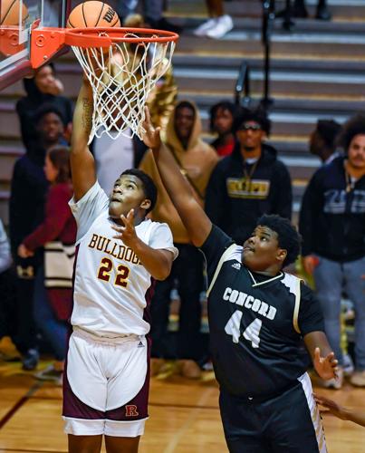 The Bulldogs defeated the Spiders.