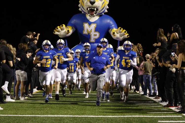 J. M. Robinson over Mount Pleasant 48-7