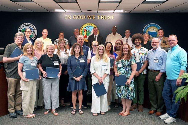 City Council recognizes Leadership Lenoir graduates