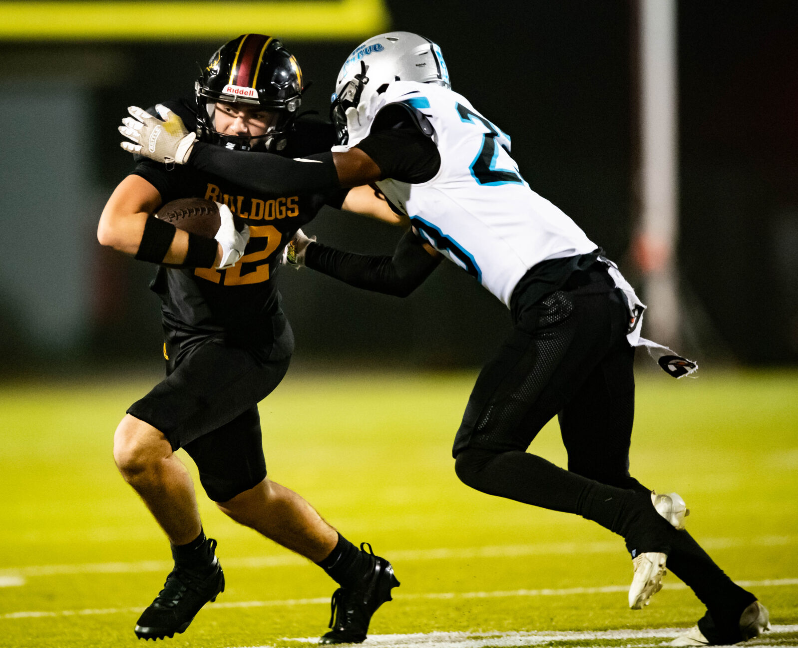 Bulldogs beat the Grizzlies in the third round of the 2025 NCHSAA Football Championship playoff game 41 - 33.