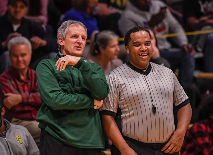 The Vikings smash the Spiders 80-50.