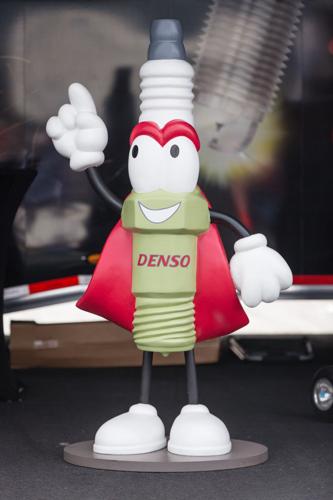 It's Friday at the NHRA 4-Wide Nationals at Zmax Dragway.