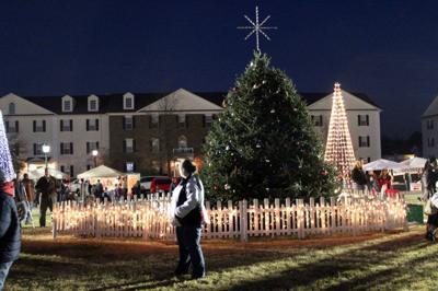Harrisburg Christmas tree lighting