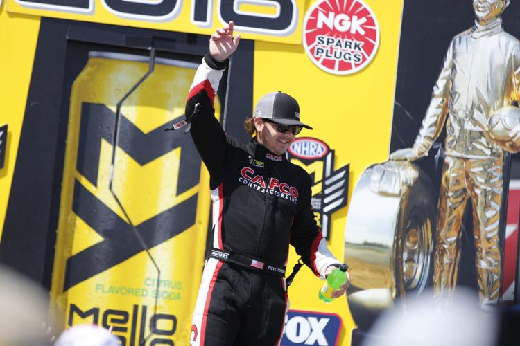 It's Sunday final eliminations at the 2018 NHRA 4-Wide Nationals!