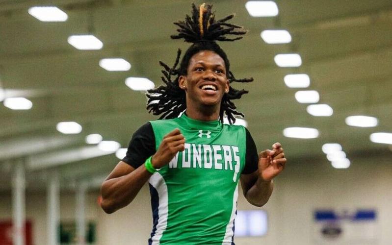 010224-cit-sports-fisherphoto