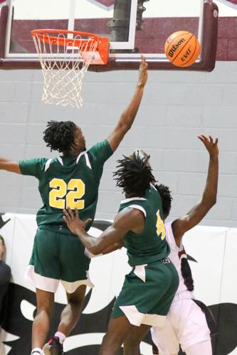 Boys Basketball-28.jpg