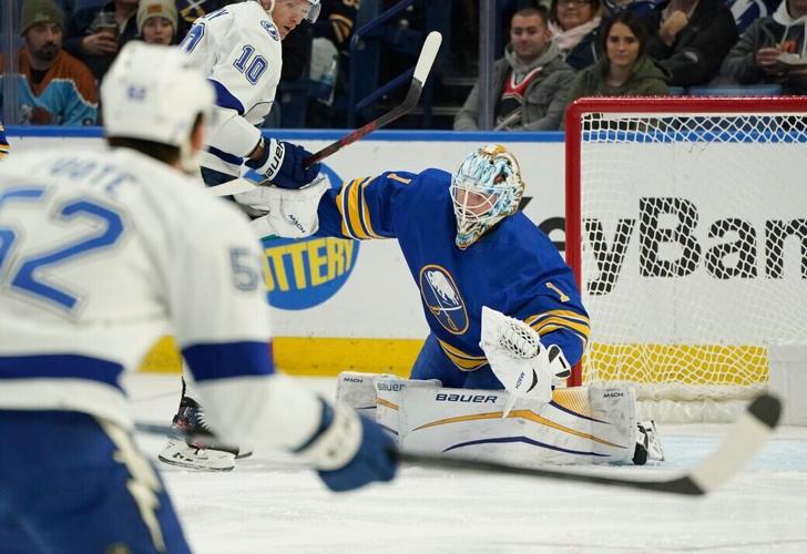 Sabres Lightning Hockey