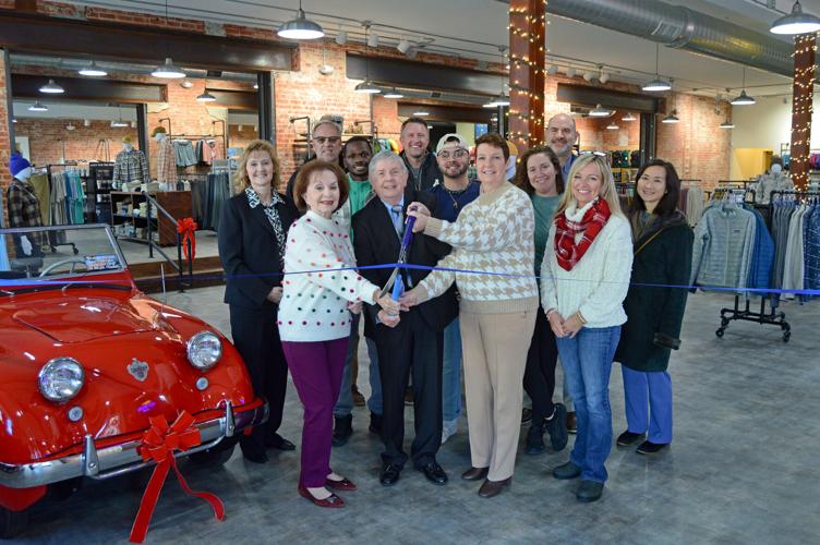 Half-Moon ribbon-cutting