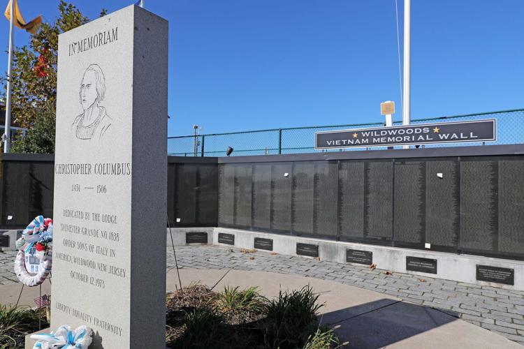 Assemblymen helping Veterans