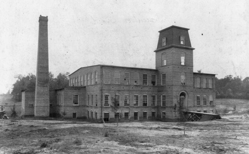 Coleman Manufacturing Co., Concord, c. 1900