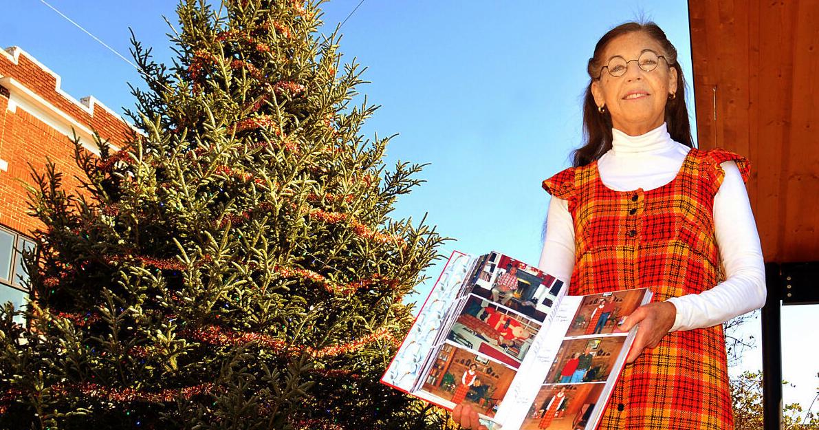 Sherrills Ford woman wore same dress on Christmas since 1972 - Vimarsana News