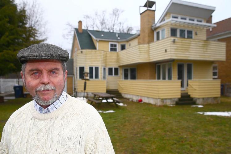 LOCAL housedesigner HICKEY