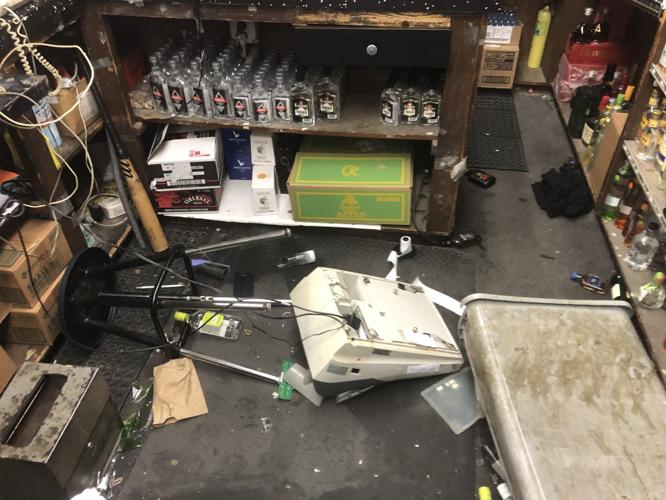 ac2_liquorstore
