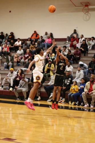 Concord gets 72-64 win over Robinson in the SPC