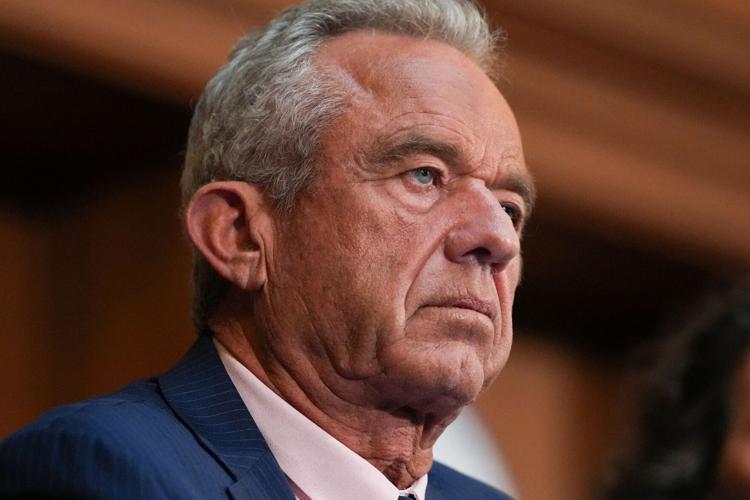 RFK Jr. orders passenger from hantavirus-stricken cruise to remain in quarantine in Nebraska, despite CDC recommendation