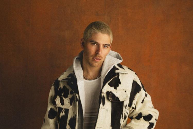 “Sun Faded” musician Gunnar said that given the choice, he will always opt for a warm beach vacation. (The Young Astronauts)