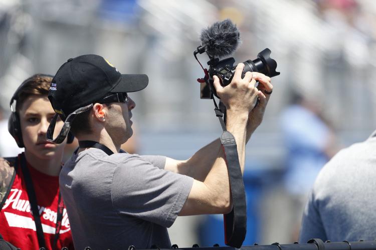 It's Sunday final eliminations at the 2018 NHRA 4-Wide Nationals!