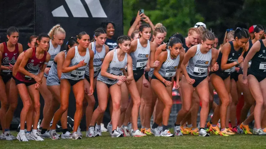Women's Cross Country Places Eighth at the adidas Cross Country Challenge